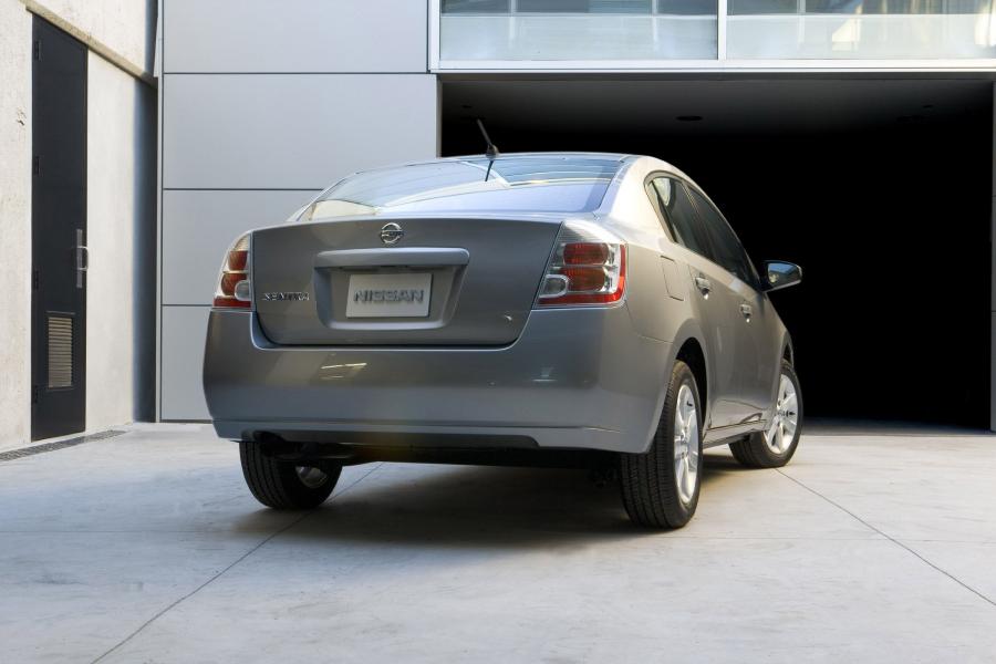  Nissan Sentra (B16) 2007 года  (фото 19 из 22)
